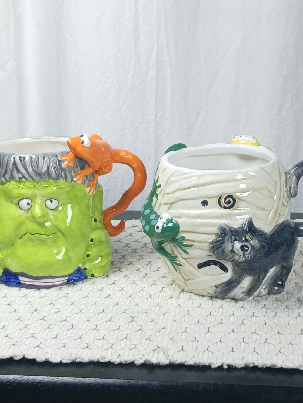 VTG JC Penny Home Collection Frankenstein Halloween "MUMMY" 5" Coffee Mugs RARE